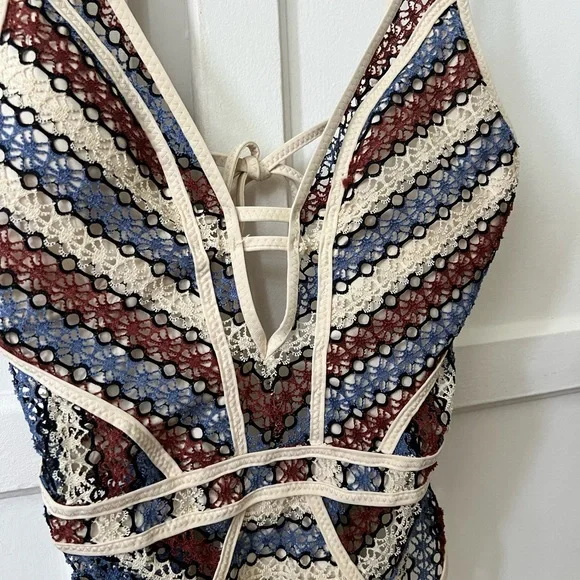 BECCA Driftwood Crotchet Bikini - S - Picture 5 of 8